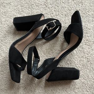 Black Matte Heels -Sz 7